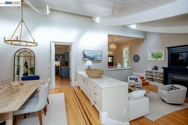 1003 Morton St, Alameda, CA 94501