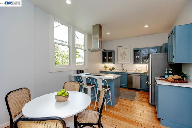 1003 Morton St, Alameda, CA 94501