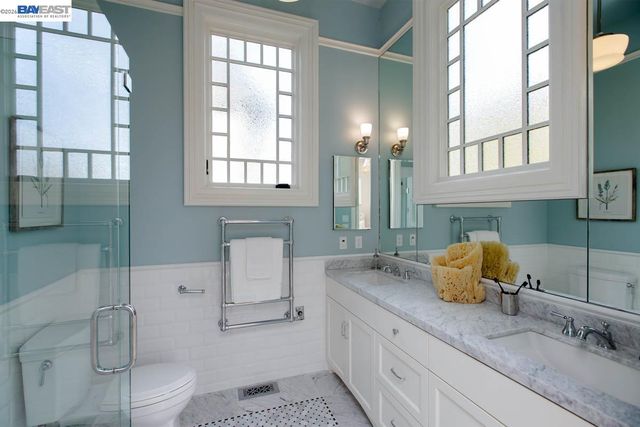 1003 Morton St, Alameda, CA 94501