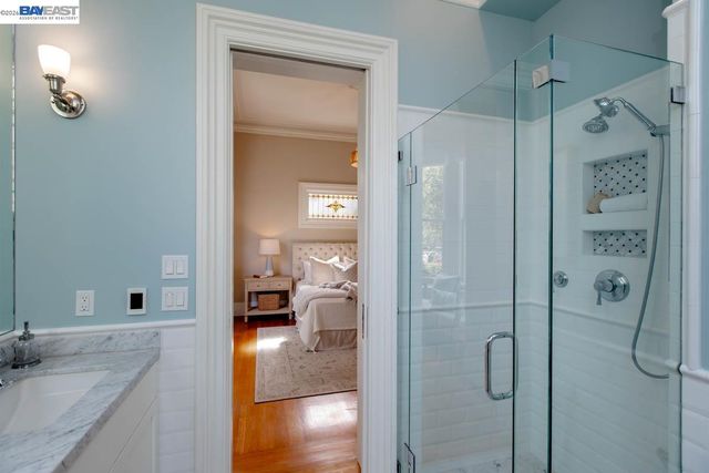 1003 Morton St, Alameda, CA 94501