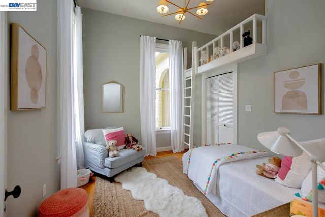 1003 Morton St, Alameda, CA 94501