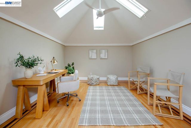 1003 Morton St, Alameda, CA 94501