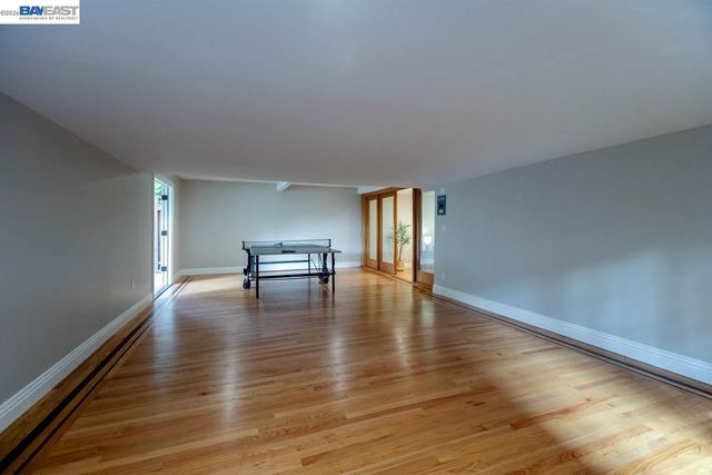 1003 Morton St, Alameda, CA 94501