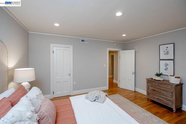 1003 Morton St, Alameda, CA 94501