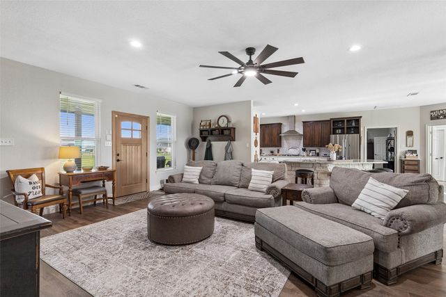 8677 Fm 1553, Leonard, TX 75452
