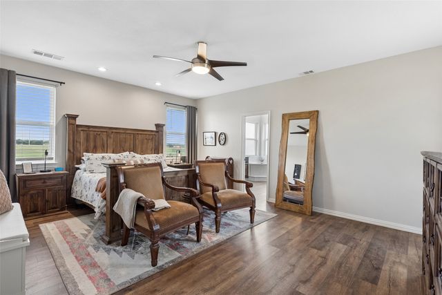 8677 Fm 1553, Leonard, TX 75452