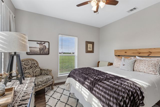 8677 Fm 1553, Leonard, TX 75452