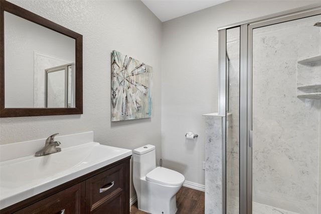 8677 Fm 1553, Leonard, TX 75452