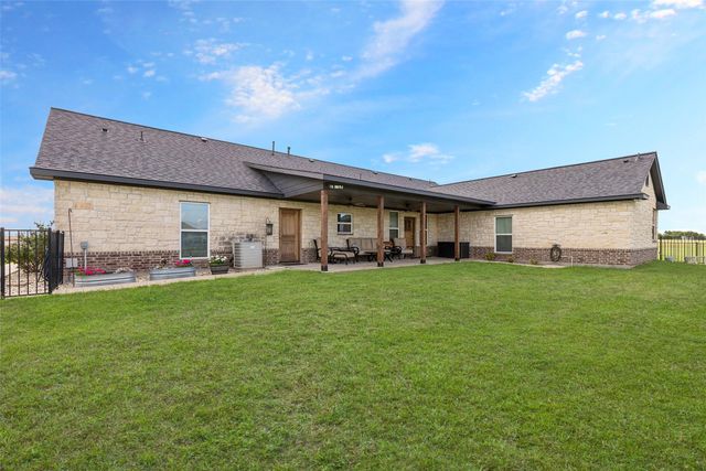 8677 Fm 1553, Leonard, TX 75452