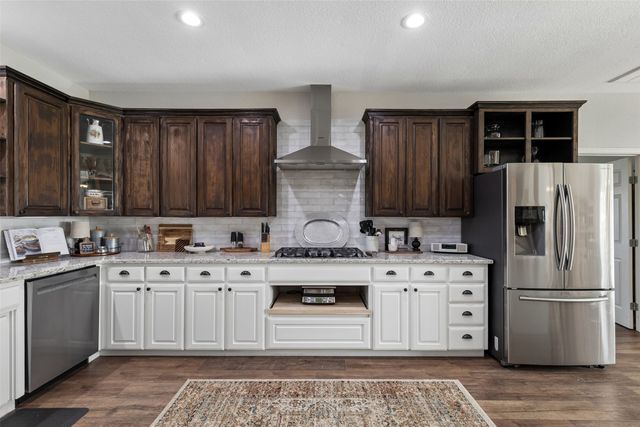 8677 Fm 1553, Leonard, TX 75452