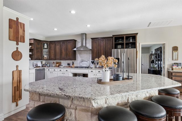 8677 Fm 1553, Leonard, TX 75452