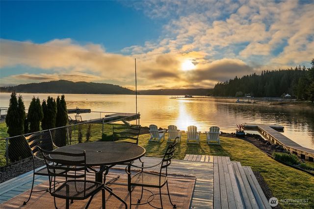 6731 E State Route 106, Union, WA 98592