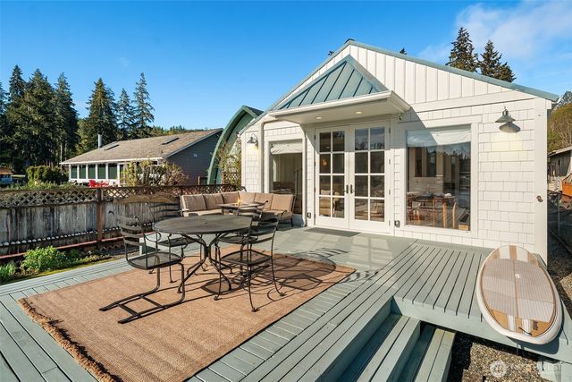 6731 E State Route 106, Union, WA 98592