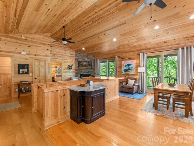 350 Laurel Mountain Trail, Saluda, NC 28773
