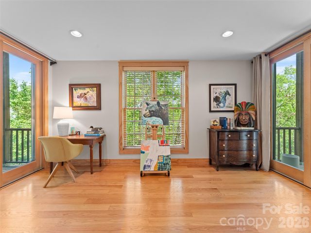350 Laurel Mountain Trail, Saluda, NC 28773