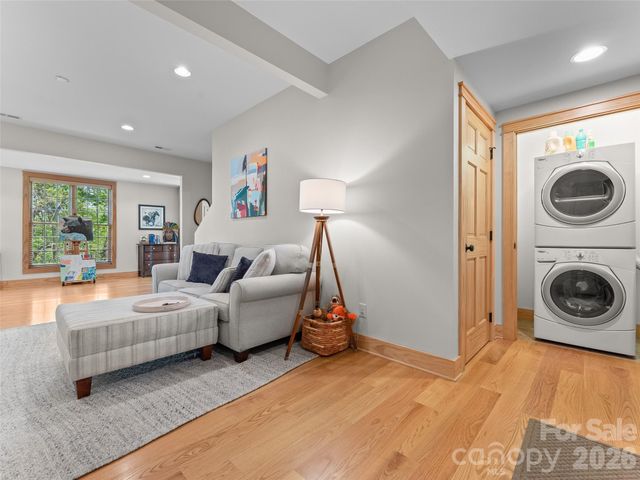 350 Laurel Mountain Trail, Saluda, NC 28773