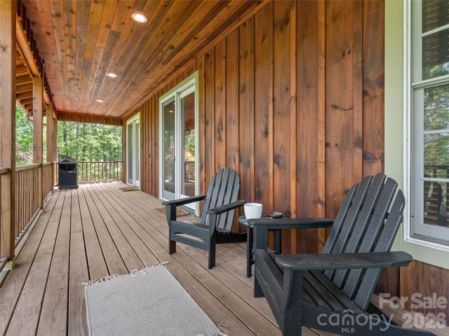 350 Laurel Mountain Trail, Saluda, NC 28773