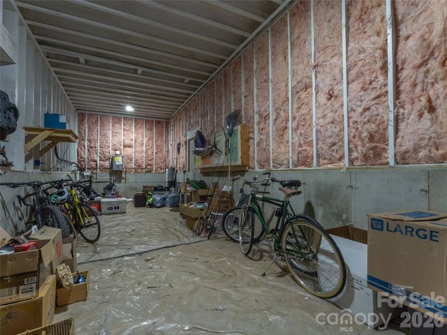 350 Laurel Mountain Trail, Saluda, NC 28773