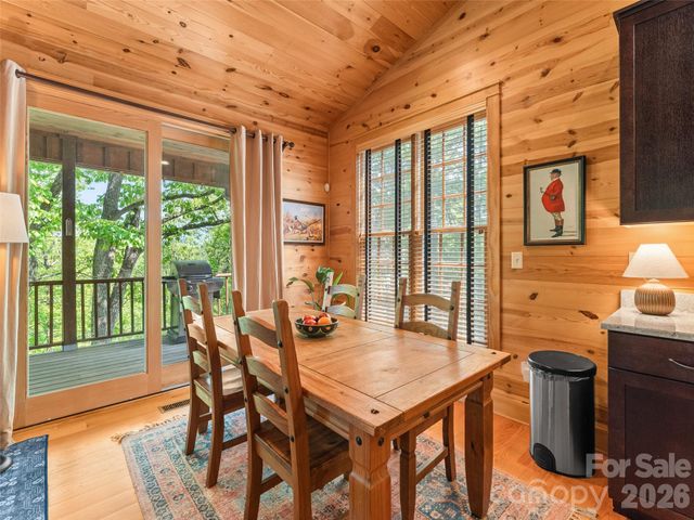 350 Laurel Mountain Trail, Saluda, NC 28773