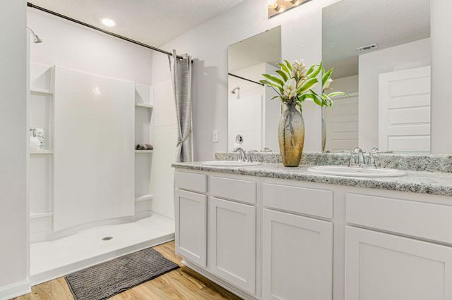 1207 Dustin Aaron Lane, Baker, FL 32531