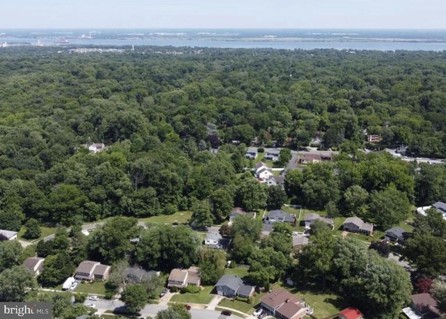 2213 JONES LN, Wilmington, DE 19810