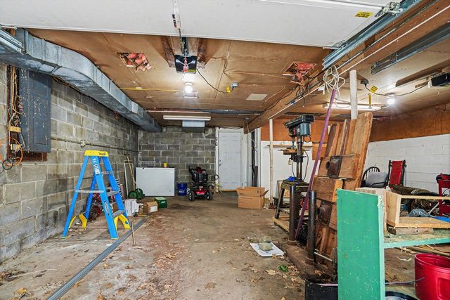 16734 Rynearson Road, Buchanan, MI 49107