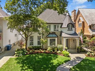 628 S Lincoln Street, Hinsdale, IL 60521
