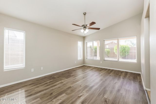 9329 W BERYL Avenue, Peoria, AZ 85345