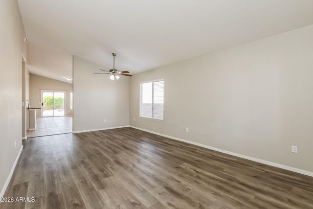 9329 W BERYL Avenue, Peoria, AZ 85345