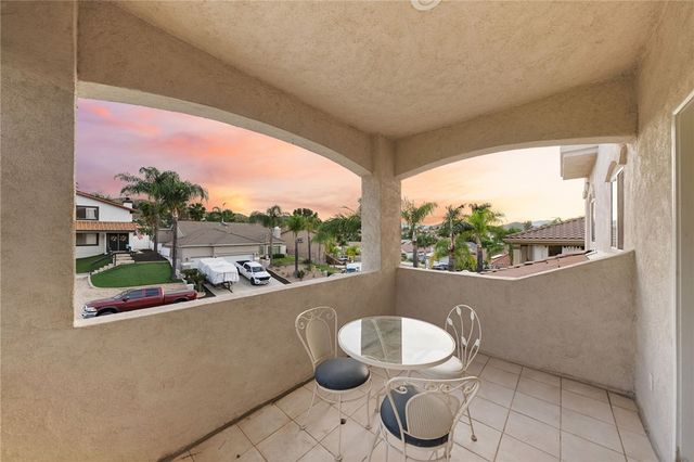 30161 Buck Tail, Canyon Lake, CA 92587