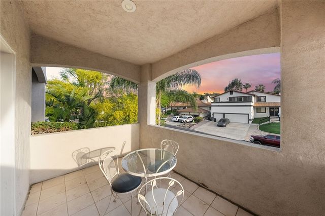 30161 Buck Tail, Canyon Lake, CA 92587