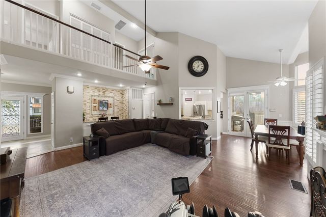 30161 Buck Tail, Canyon Lake, CA 92587