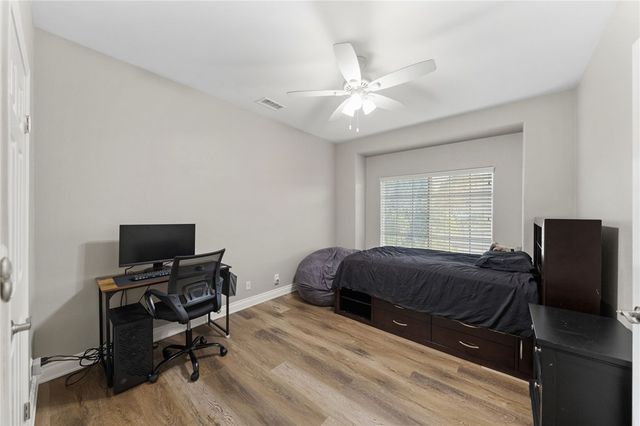 30161 Buck Tail, Canyon Lake, CA 92587