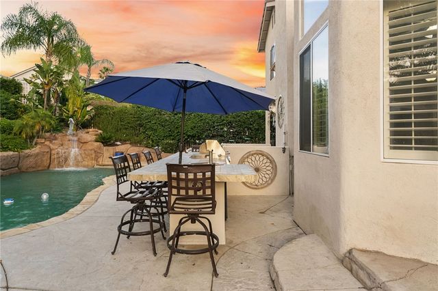 30161 Buck Tail, Canyon Lake, CA 92587