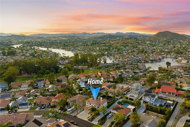 30161 Buck Tail, Canyon Lake, CA 92587