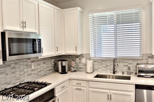 161 Sul Ponticello Avenue, Henderson, NV 89011