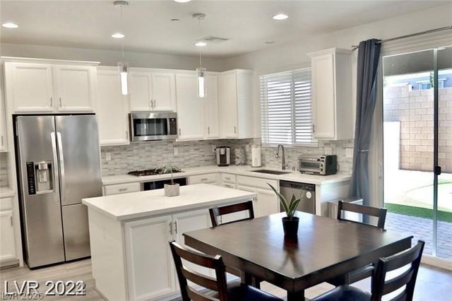 161 Sul Ponticello Avenue, Henderson, NV 89011