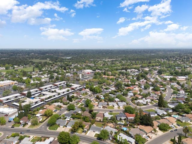 2329 Mcgregor Dr, Rancho Cordova, CA 95670