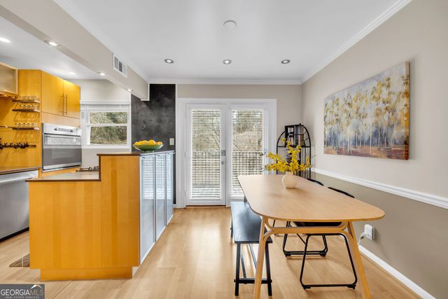 510 Coventry Road 15D, Decatur, GA 30030