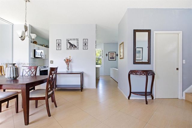 2412 SW 164th Avenue, Miramar, FL 33027