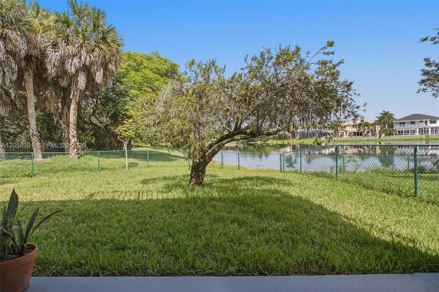 2412 SW 164th Avenue, Miramar, FL 33027