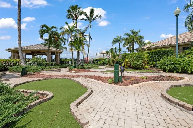 2412 SW 164th Avenue, Miramar, FL 33027