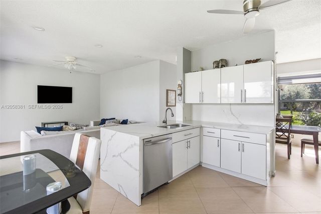 2412 SW 164th Avenue, Miramar, FL 33027