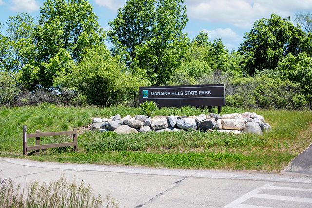 6550 Linden Trail E, Wonder Lake, IL 60097
