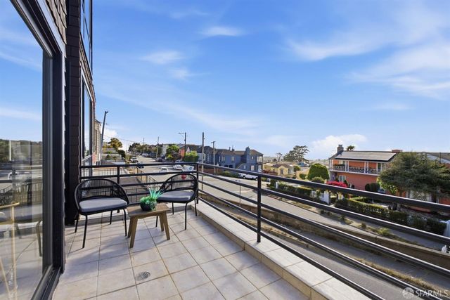 1095 Pacheco Street, San Francisco, CA 94116