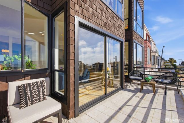 1095 Pacheco Street, San Francisco, CA 94116