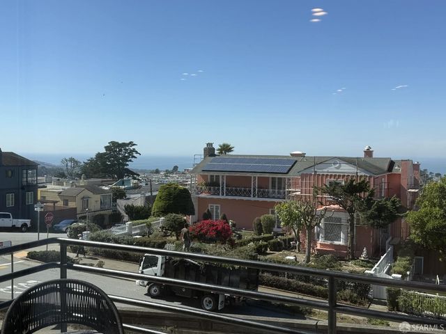 1095 Pacheco Street, San Francisco, CA 94116
