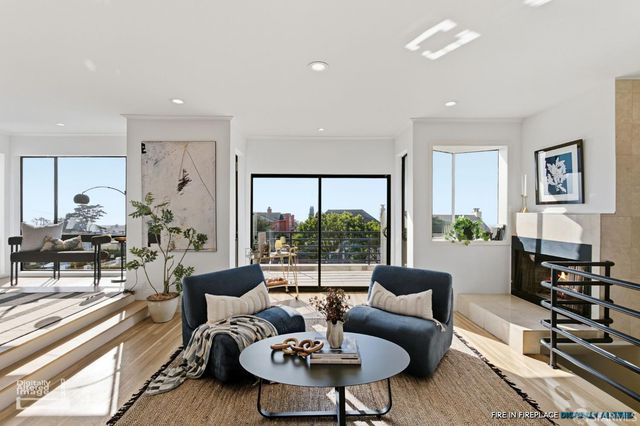 1095 Pacheco Street, San Francisco, CA 94116