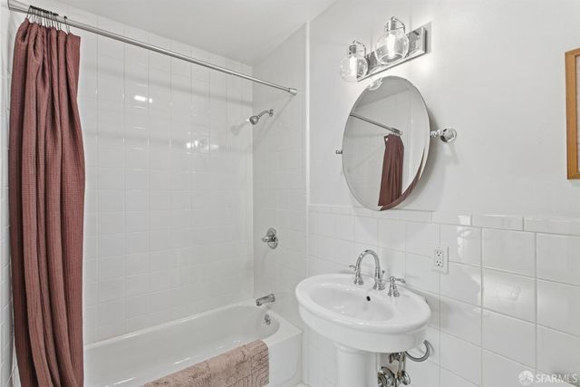 1095 Pacheco Street, San Francisco, CA 94116