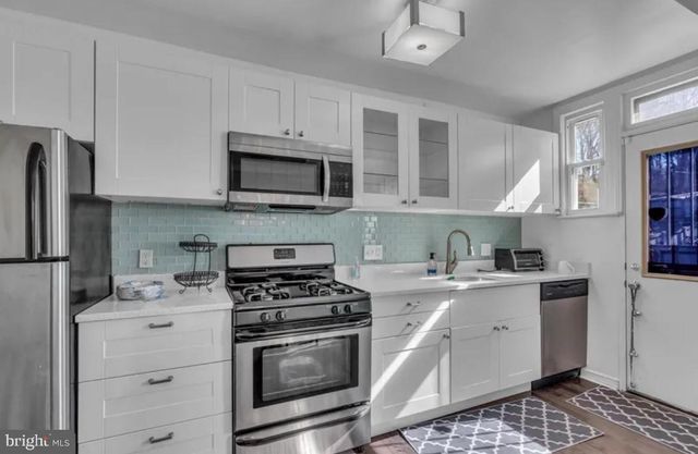 4011 BLAINE ST NE, Washington, DC 20019